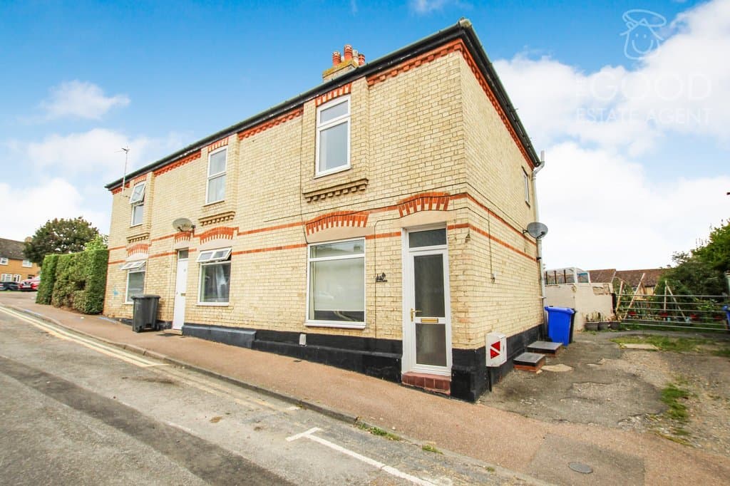 Exeter Road, Newmarket, CB8