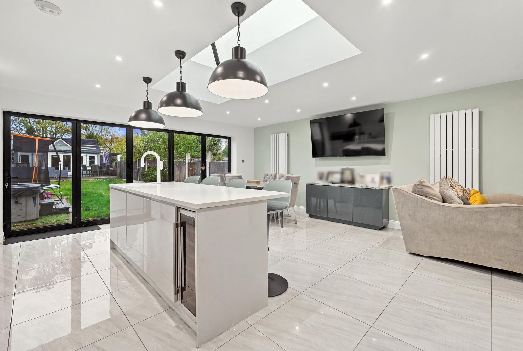 Lancaster Drive, Hornchurch, RM12