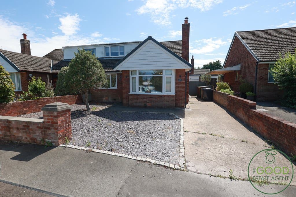 Moss House Road, Preston, PR4
