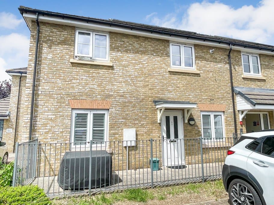 Flat 1, Sunbury-On-Thames, TW16