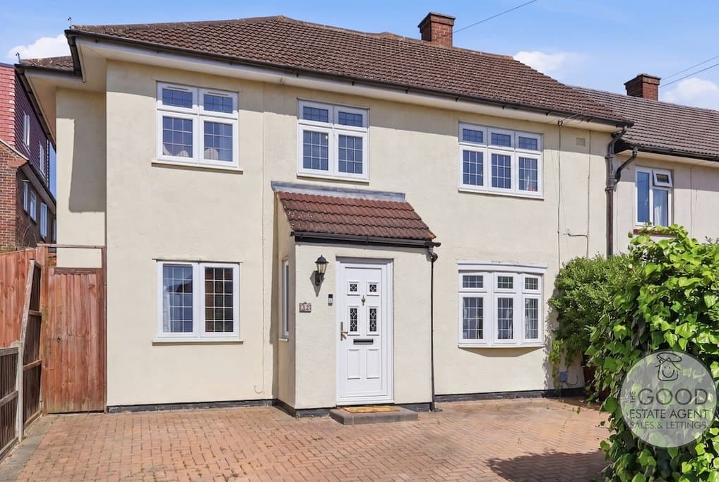 Crossfields, Loughton, IG10