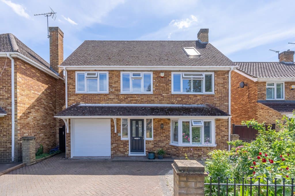 Bramwell Close, Lower Sunbury, TW16
