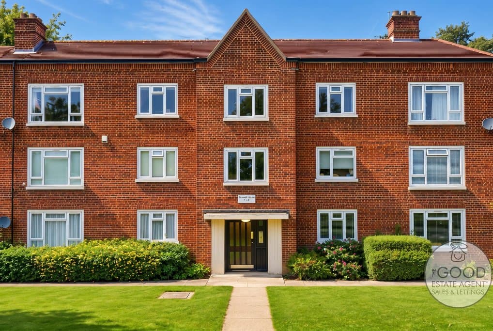 Roxwell House, Loughton, IG10