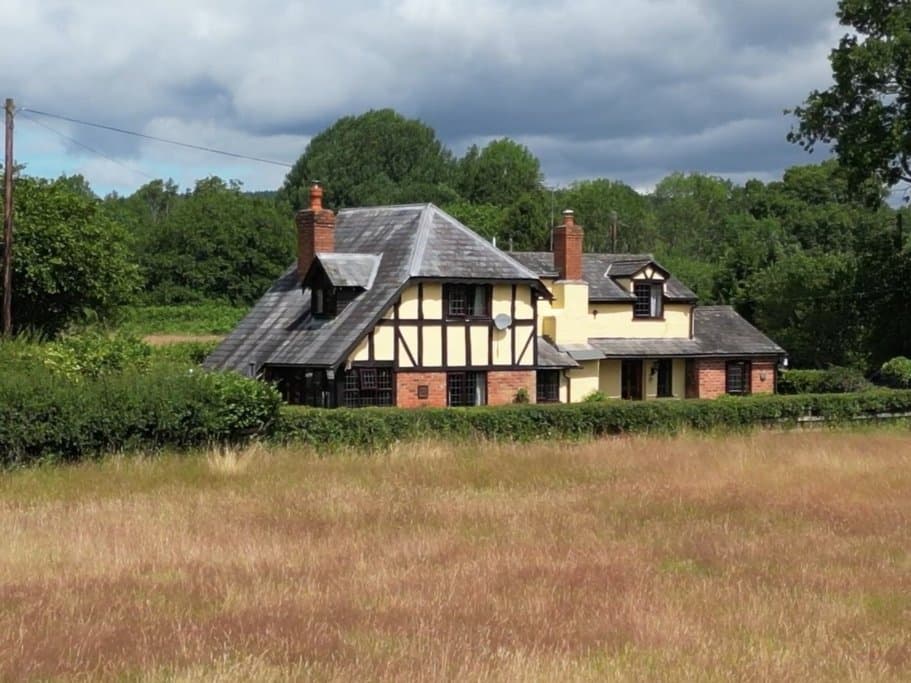 Catkin Cottage, Kington, HR5