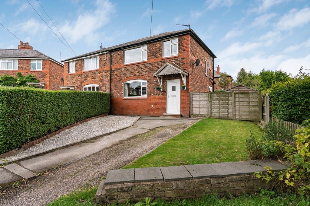 Chadwick Terrace, Macclesfield, SK10