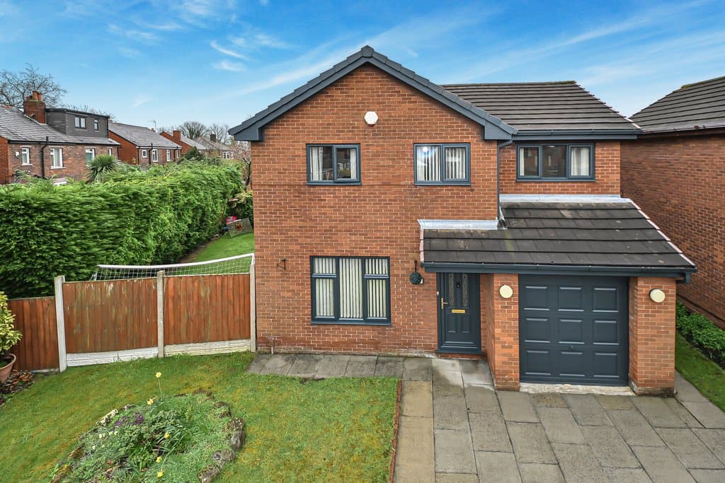 Holdenbrook Close, Leigh, WN7