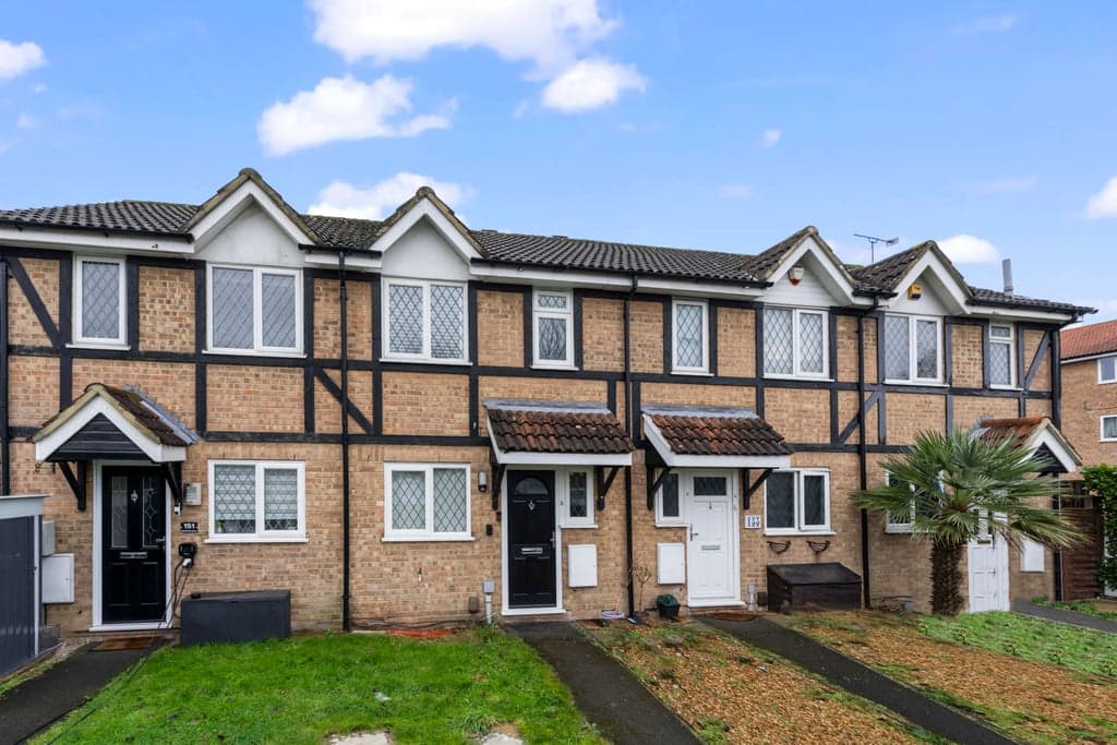 Seymour Way, Sunbury on Thames, TW16